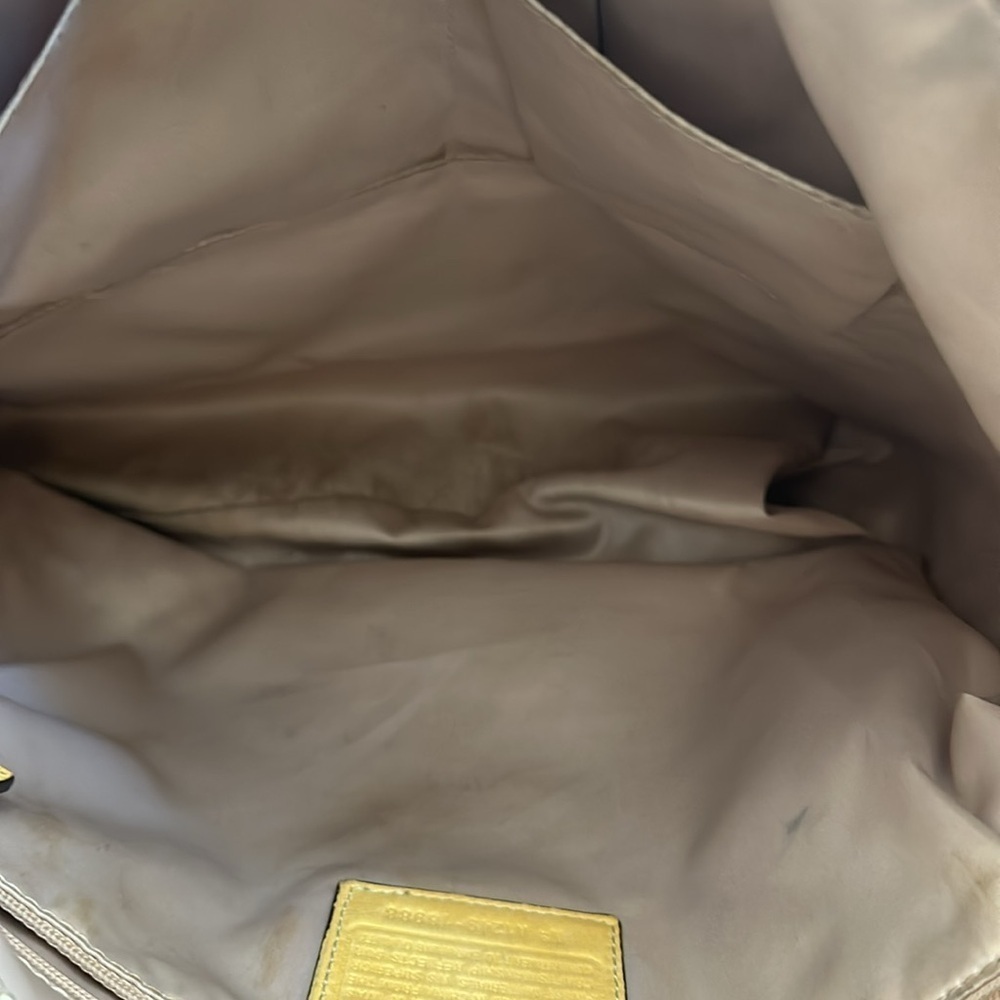 Coach Poppy Signature Tote - Picture 12 of 13